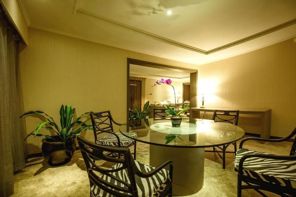 Regency Art Hotel Macau 5*,